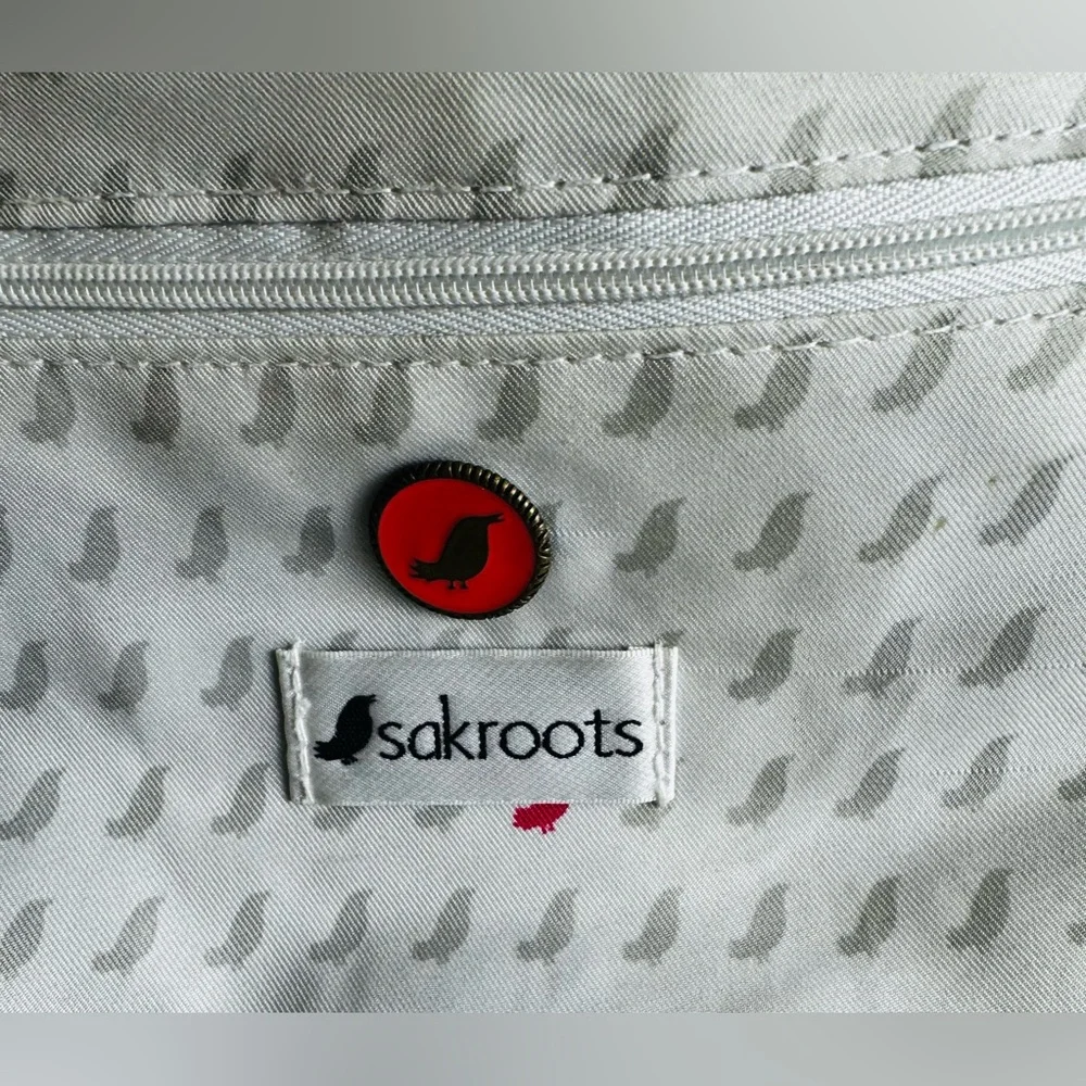 The Sak Crossbody Purse Bag Sakroots Sky Spirit Desert Owl Crossbody Purse - Picture 10 of 14